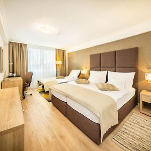 Premium Triple Room